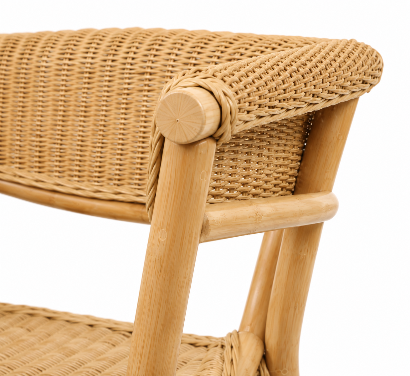 KINI ARM  CHAIR  RATTAN Thumbnail